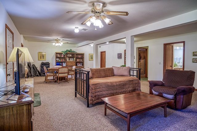 24 Cresta Way, Hot Springs Village, AR 71909