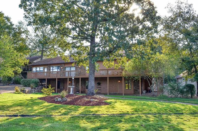 24 Cresta Way, Hot Springs Village, AR 71909