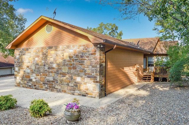 24 Cresta Way, Hot Springs Village, AR 71909