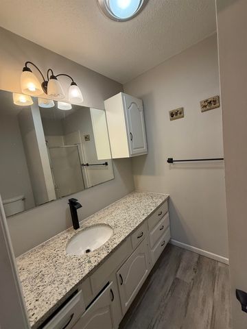 2422 N Perry, Wichita, KS 67204