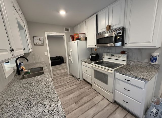 2422 N Perry, Wichita, KS 67204