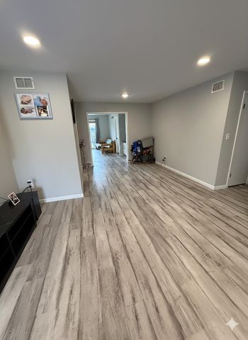 2422 N Perry, Wichita, KS 67204