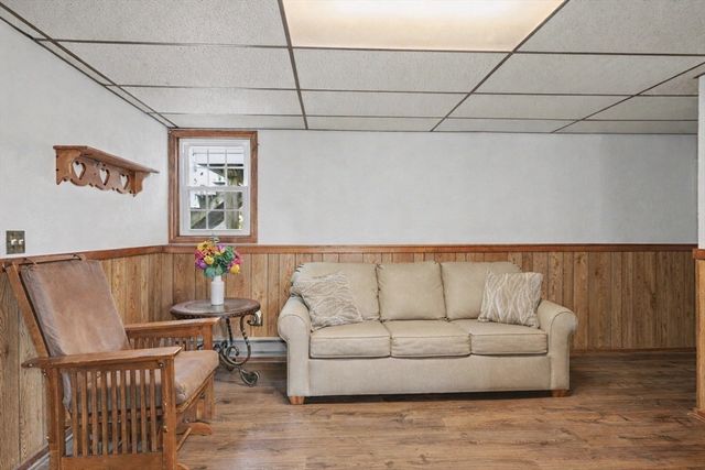 2 Fitzpatrick Rd, Grafton, MA 01519