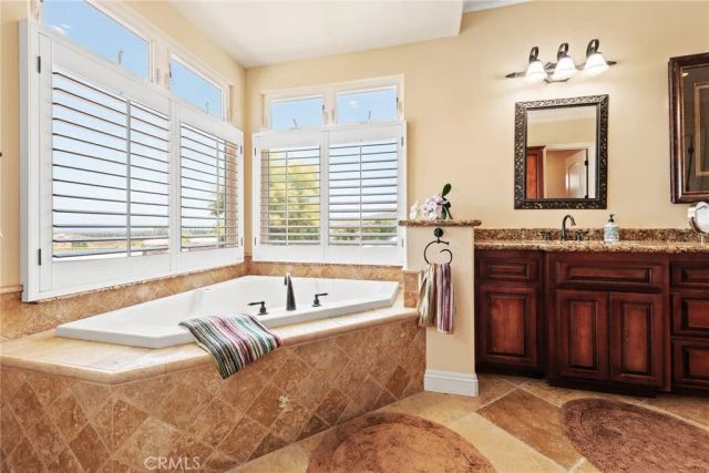 9609 Equestrian Drive, Riverside, CA 92503