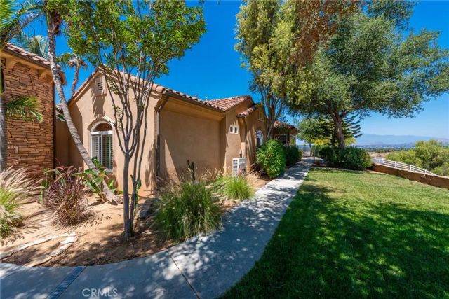 9609 Equestrian Drive, Riverside, CA 92503