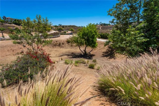 9609 Equestrian Drive, Riverside, CA 92503