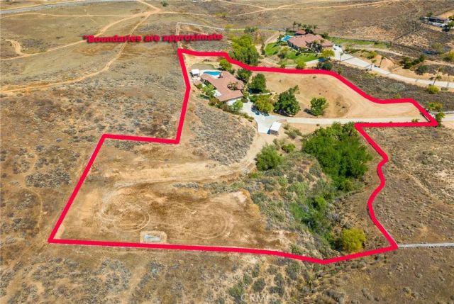 9609 Equestrian Drive, Riverside, CA 92503