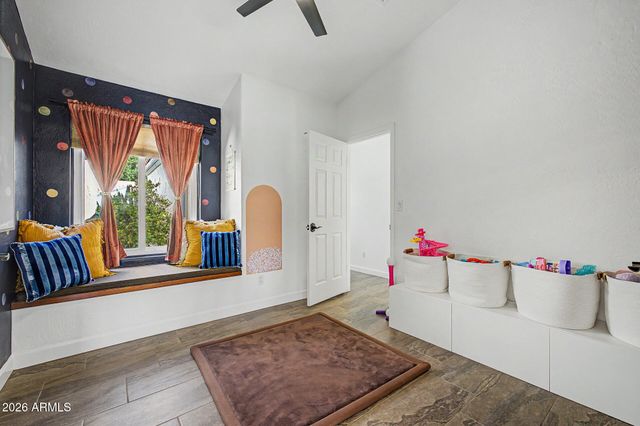 2142 E DESOTO Way, Gilbert, AZ 85234