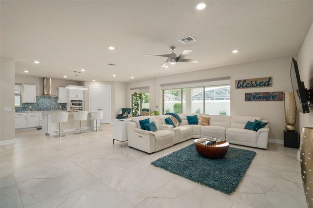 284 ISLAND SOUND COURT, Longwood, FL 32779