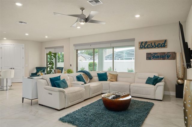 284 ISLAND SOUND COURT, Longwood, FL 32779