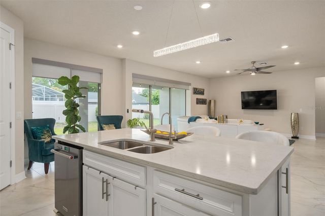 284 ISLAND SOUND COURT, Longwood, FL 32779