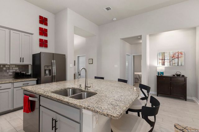 105 Maravillas, Boerne, TX 78006