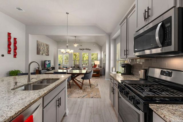 105 Maravillas, Boerne, TX 78006