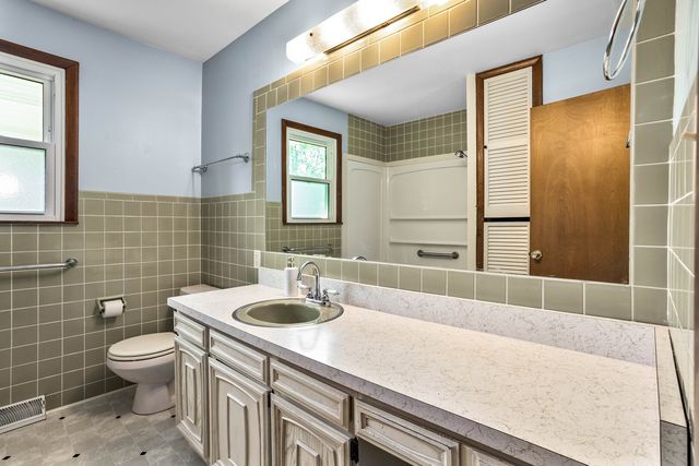 305 Illini Drive, Minooka, IL 60447