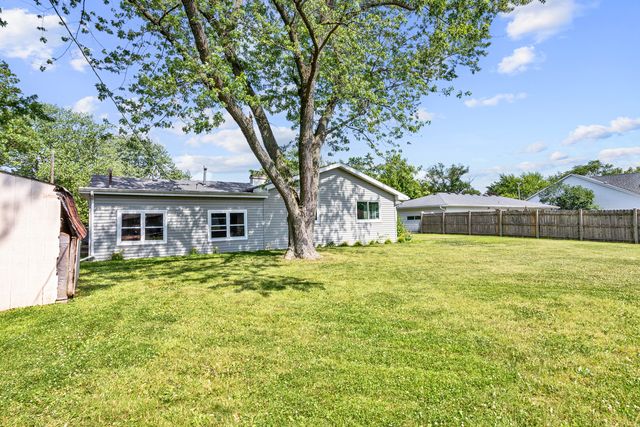 305 Illini Drive, Minooka, IL 60447