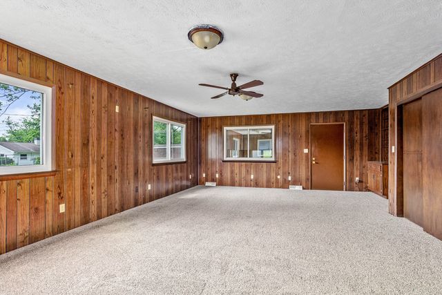 305 Illini Drive, Minooka, IL 60447