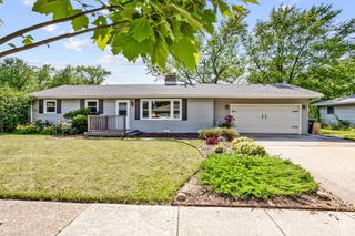 305 Illini Drive, Minooka, IL 60447