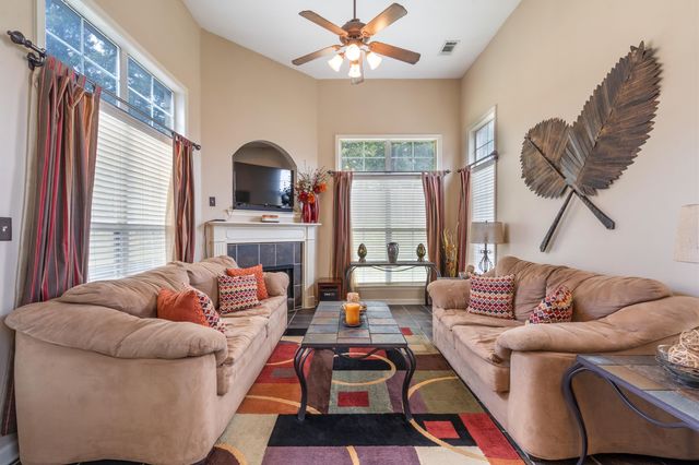 5297 SHADES VALLEY CV, Memphis, TN 38125