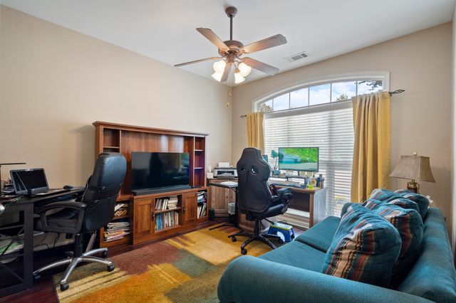 5297 SHADES VALLEY CV, Memphis, TN 38125