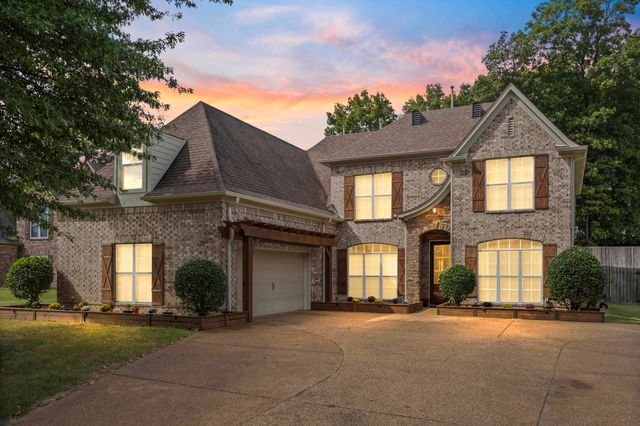 5297 SHADES VALLEY CV, Memphis, TN 38125