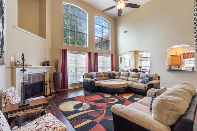 5297 SHADES VALLEY CV, Memphis, TN 38125