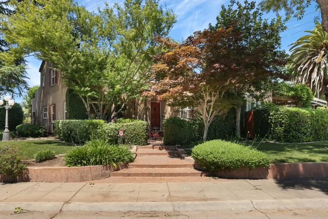949 S Country Club Blvd, Stockton, CA 95204