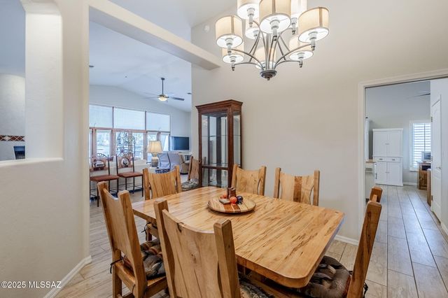 3438 S Abrego Drive, Green Valley, AZ 85614