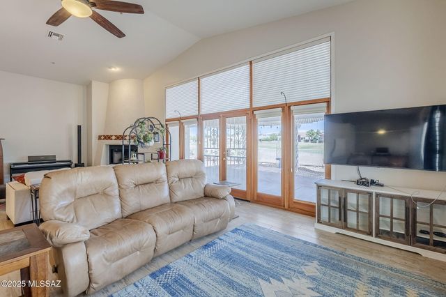 3438 S Abrego Drive, Green Valley, AZ 85614