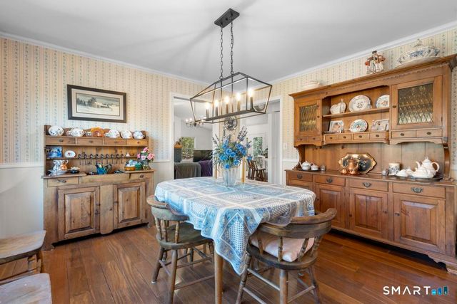 290 Tanglewood Circle, Milford, CT 06461