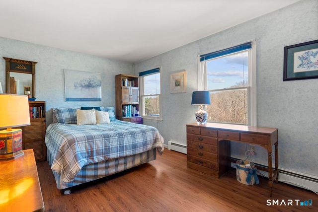 290 Tanglewood Circle, Milford, CT 06461