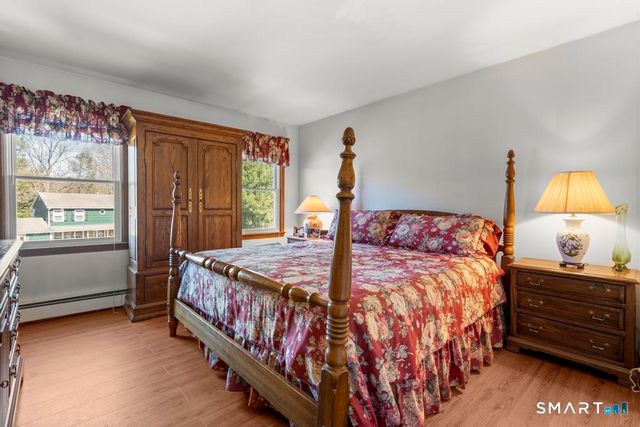 290 Tanglewood Circle, Milford, CT 06461