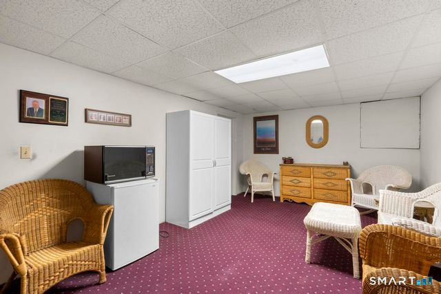 290 Tanglewood Circle, Milford, CT 06461