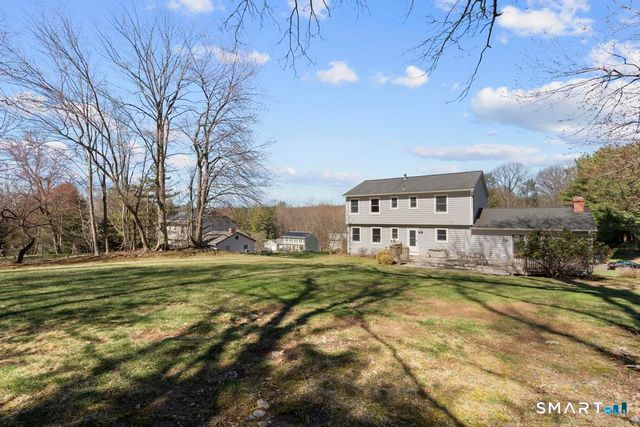 290 Tanglewood Circle, Milford, CT 06461