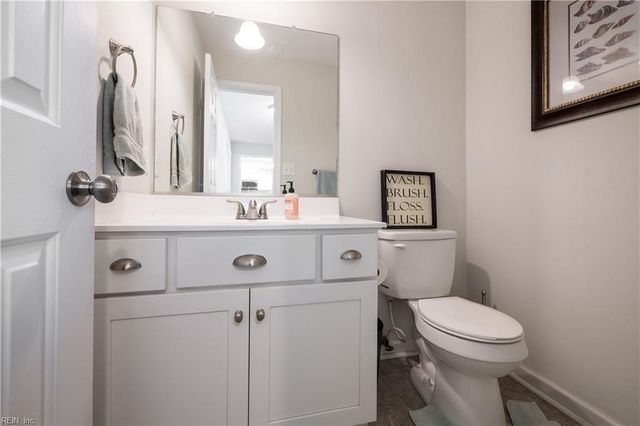 1516 Holmes CT, Virginia Beach, VA 23456