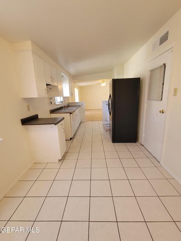 7204 ALTO REY Avenue, El Paso, TX 79912