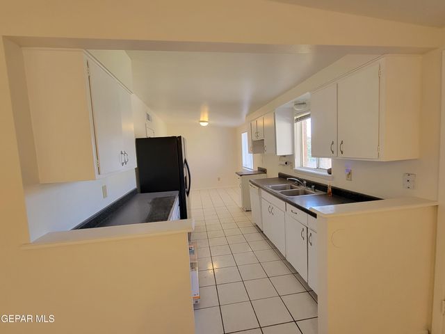 7204 ALTO REY Avenue, El Paso, TX 79912