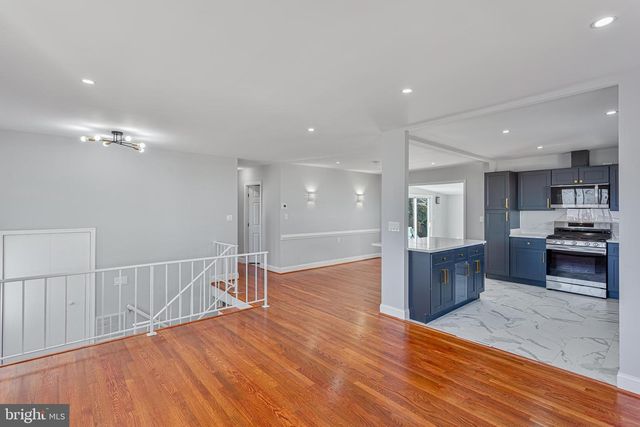 1338 MIDDLEFORD RD, Catonsville, MD 21228