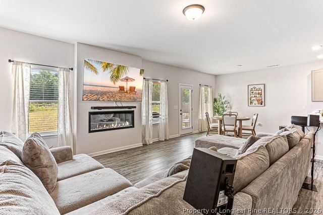 1622 Old Barn Road, Fayetteville, NC 28312