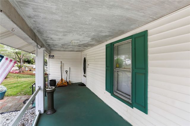 312 E A Avenue, Easley, SC 29640