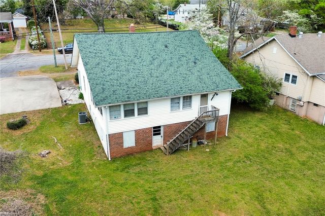 312 E A Avenue, Easley, SC 29640