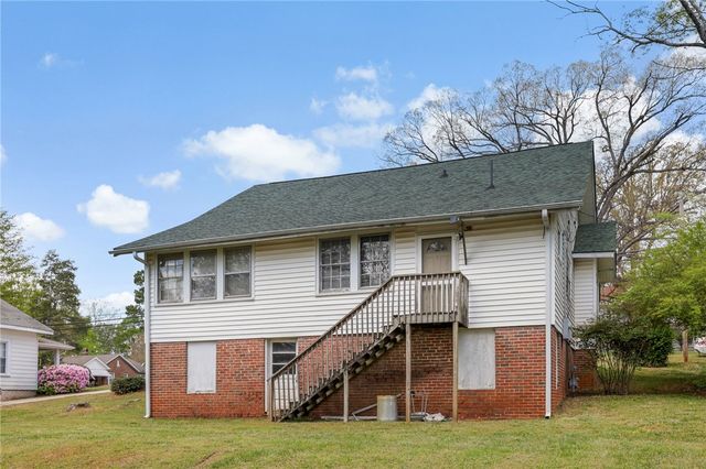 312 E A Avenue, Easley, SC 29640