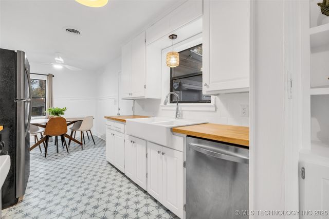 4513 E 25th Place, Tulsa, OK 74114