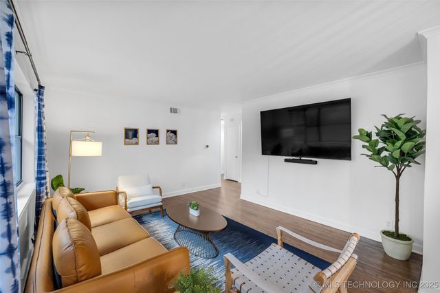 4513 E 25th Place, Tulsa, OK 74114