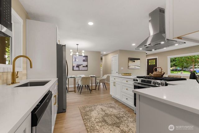 8408 Dalton Drive SW, Lakewood, WA 98498