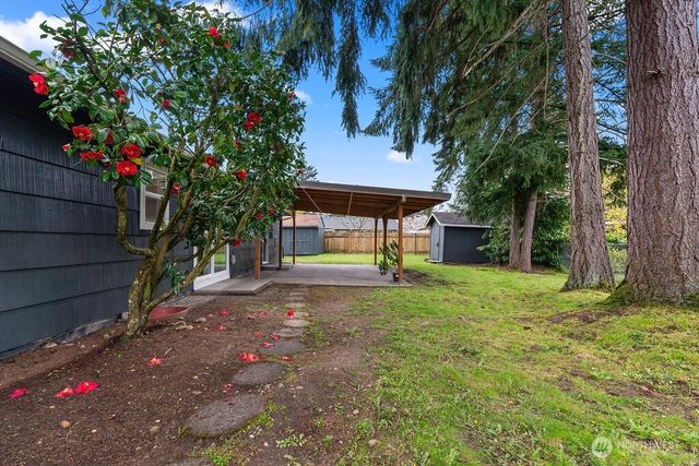 8408 Dalton Drive SW, Lakewood, WA 98498