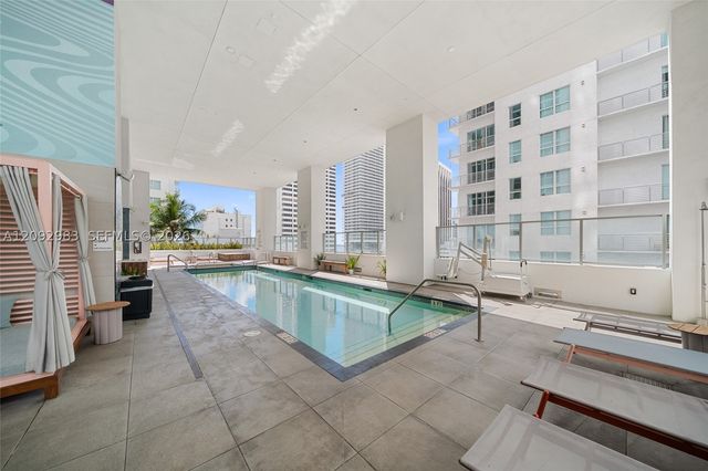 227 NE 2nd St 1911, Miami, FL 33132