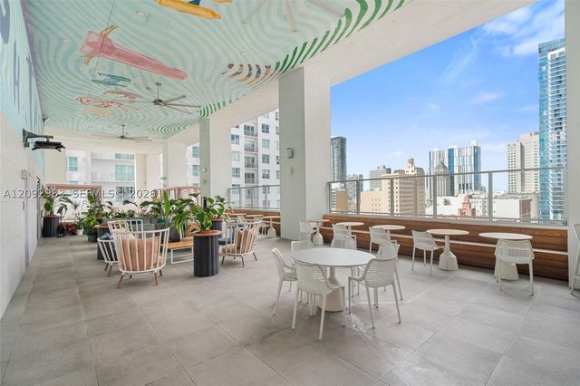 227 NE 2nd St 1911, Miami, FL 33132