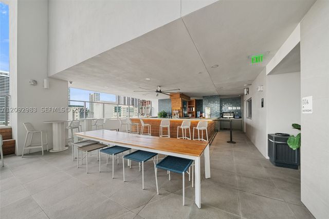 227 NE 2nd St 1911, Miami, FL 33132