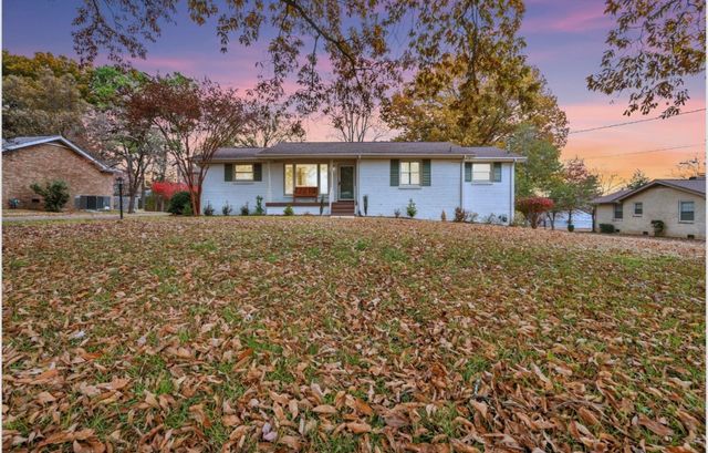 112 Sherbrooke Ln, Hendersonville, TN 37075