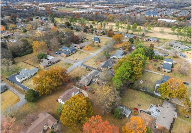 112 Sherbrooke Ln, Hendersonville, TN 37075